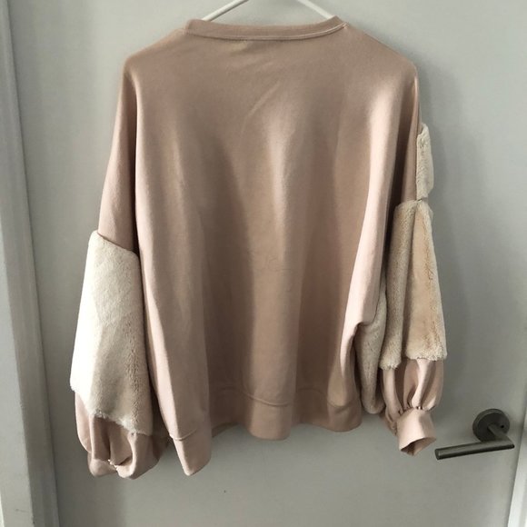 Zara faux fur Cversized Dolman FLuffy Sweatshirt - Picture 5 of 5